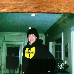 Meet your Posher, Devin